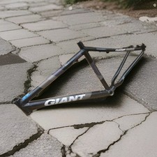 Giant xtc composite for sale  CHESTERFIELD