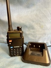 Rádio bidirecional Baofeng UV-5R com carregador comprar usado  Enviando para Brazil