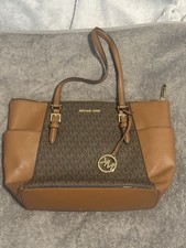 Bolsa tote Michael Kors Charlotte grande 3 em 1 logotipo assinatura marrom comprar usado  Enviando para Brazil
