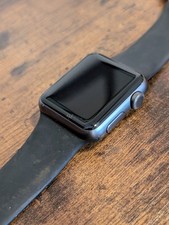 Apple Watch Series 1 38 mm estojo de alumínio cinza espacial pulseira esportiva preta (MP022LL/A) comprar usado  Enviando para Brazil