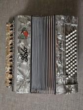 Accordeon touches piano d'occasion  Paray-Vieille-Poste