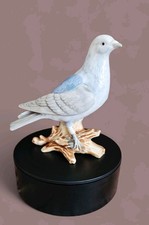 Vintage pigeon porcelain for sale Vintage pigeon porcelain for sale  HOUNSLOW