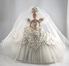 1992 barbie empress d'occasion  Expédié en Belgium