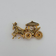 Vintage horse carriage for sale  Arlington
