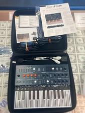 Arturia microfreak hybrid for sale  Danbury
