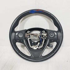 toyota auris 2018 usato  Acerra