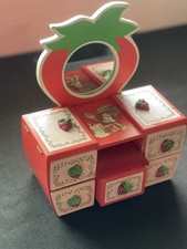 Mini cômoda/caixa de joias retrô morango shortcake 2004 comprar usado  Enviando para Brazil