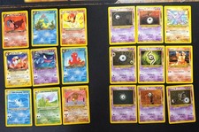 Lotto pokemon set usato  Zoagli