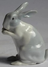 Usado, Estatueta de coelho de porcelana 1932 por Pfeffer Gotha 3,5"X2" adorável e perfeito estado! comprar usado  Enviando para Brazil