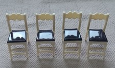 4 chairs plastic for sale 4 chairs plastic for sale Antigo