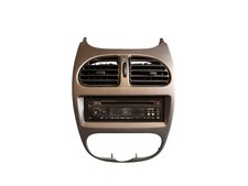 Mittelkonsole autoradio peugeo gebraucht kaufen  Brakel