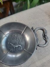 Usado, Vintage Early Etain Barbatana de Estanho Prova de Vinho Ótimo Design Com Cobras e Cachorro Whippet comprar usado  Enviando para Brazil