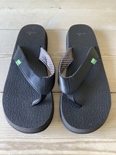 Sanuk flip flops for sale  SALISBURY