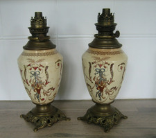 Paire lampe pétrole d'occasion  Neuville-aux-Bois