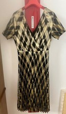 Robe fête tara d'occasion Robe fête tara d'occasion  Paris XIX