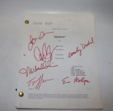 DAVID BOREANAZ AUTOGRAFADO OSSOS ROTEIRO PILOTO MAIS comprar usado  Enviando para Brazil