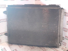 Condensatore con deumidificato usato  Italia