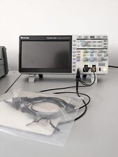 Tektronix tbs2102b oscilloscop usato  Zagarise