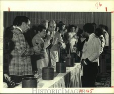 1980 Press Photo degustação de vinhos argentinos no Houston Oaks - hca59129 comprar usado  Enviando para Brazil