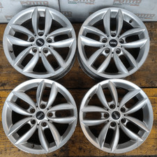 7jx17h2 disco ruota usato 7jx17h2 disco ruota usato  Italia