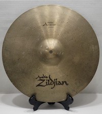 Zildjian Avedis A 16" prato de colisão médio fino furo central rachaduras e borda pequena amassado, usado comprar usado  Enviando para Brazil