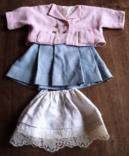 Antique doll clothes d'occasion  Expédié en Belgium