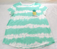 Brand favorite tee for sale  Spring Hill