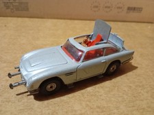 Corgi toys aston usato  Taormina