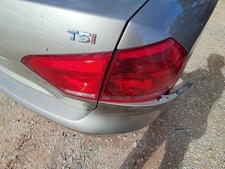 Lanterna traseira de passageiro sedã quarto de painel montado se encaixa 12-15 PASSAT 2522618, usado comprar usado Lanterna traseira de passageiro sedã quarto de painel montado se encaixa 12-15 PASSAT 2522618, usado comprar usado  Enviando para Brazil