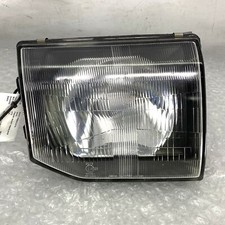 Front right headlamp for sale  ROTHERHAM
