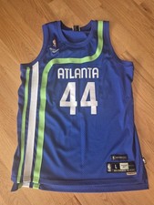 Reebok atlanta hawks for sale  South Milwaukee