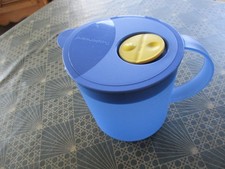 Tupperware pichet micro d'occasion  Charleville-Mézières