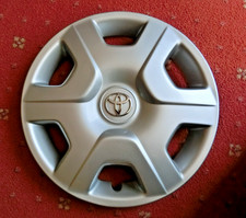 toyota yaris 14 wheel trim for sale  ASCOT
