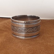 Beau rond serviette d'occasion  Caluire-et-Cuire
