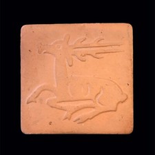 Terracotta tile deer d'occasion  Expédié en Belgium