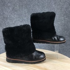 Ugg boots womens for sale  Circle Pines