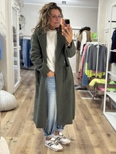 Klassischer langer mantel gebraucht kaufen Klassischer langer mantel gebraucht kaufen  Waghäusel