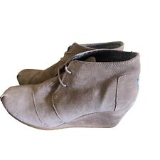 Toms women suede for sale  Latrobe
