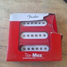 Usado, Conjunto de captadores Fender TexMex Stratocaster Tex-Mex Strat genuíno - 099-2131-000 leitura comprar usado  Enviando para Brazil