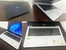 Asus vivobook x556u usato  Torino