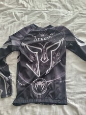 Under armour longsleeve gebraucht kaufen  Wollmatingen