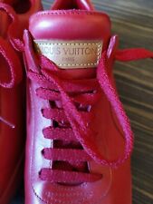 Tres beau sneakers d'occasion  Saint-Martin-de-Crau