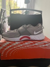 Chaussures nike renew d'occasion  Domène