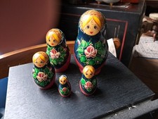 Série poupées russes d'occasion  Tigy