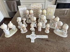 Lot vintage precious for sale  Brick