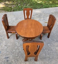 Móveis de madeira vintage feitos à mão para casa de bonecas mesa e quatro cadeiras LEIA comprar usado  Enviando para Brazil