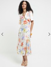 New river island for sale  SLOUGH