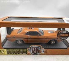 Brinquedo modelo carro M2 Machines Orange Detroit Muscle 1970 Dodge Challenger R/T Hemi comprar usado Brinquedo modelo carro M2 Machines Orange Detroit Muscle 1970 Dodge Challenger R/T Hemi comprar usado  Enviando para Brazil