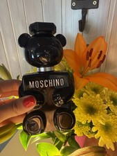 Leere flasche moschino gebraucht kaufen  Duvensee, Klinkrade, Kühsen, Labenz