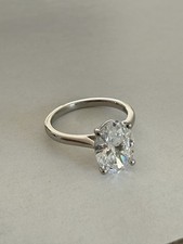 2.33 carat oval for sale  ABERDEEN